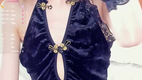 Hi Im Monika Welcome to my room online show from 10-26-25, 08:53