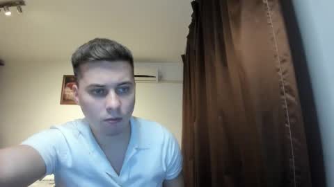 Johnny online show from 12-04-25, 04:38