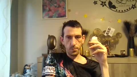 dreamguy38 online show from 12-04-24, 08:01