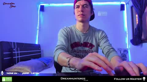 Your lord. - ONLINE  1500 Pm to 2100 Pm - New York Hour online show from 02-20-25, 10:48