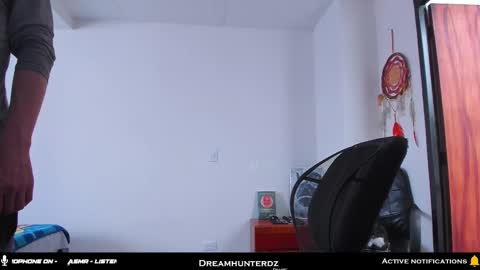 Your lord. - ONLINE  1500 Pm to 2100 Pm - New York Hour online show from 10-05-25, 08:40