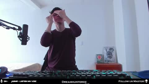 Your lord. - ONLINE  1500 Pm to 2100 Pm - New York Hour online show from 02-18-26, 09:22