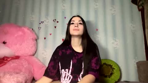 Snapshot of dreamkaren_ chatting on 02-05-25, 07:31 Karina online show from 02-05-25, 07:31