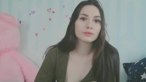 Snapshot of dreamkaren_ chatting on 03-02-25, 11:18 Karina online show from 03-02-25, 11:18