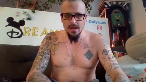 Snapshot of dreamlight69 chatting on 02-16-25, 12:21 Dreamlight online show from 02-16-25, 12:21