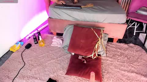 Dream Matell online show from 03-09-25, 03:01