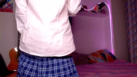 Adam Dream online show from 11-26-25, 07:37