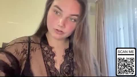 Snapshot of dreamyblushfairy chatting on 09-17-25, 02:41 Mila online show from 09-17-25, 02:41