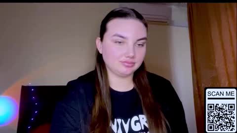 Mila online show from 02-20-26, 03:34