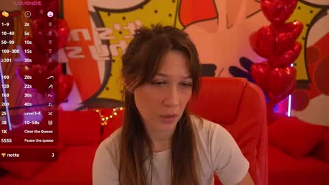 Lina online show from 02-18-25, 11:00