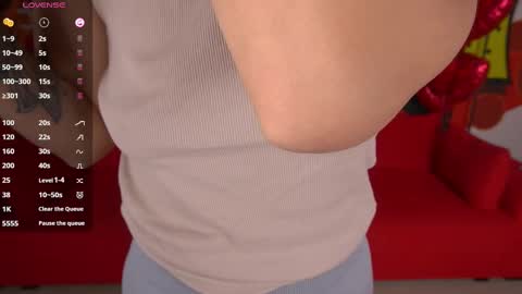 Lina online show from 02-19-25, 07:28