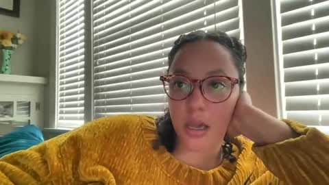 RIRI OR DREAMY online show from 02-09-25, 11:36