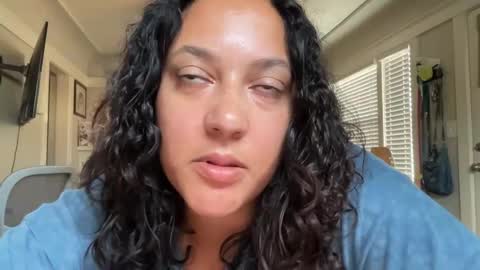 RIRI OR DREAMY online show from 09-17-25, 03:14