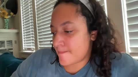 RIRI OR DREAMY online show from 09-20-25, 03:35