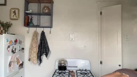 RIRI OR DREAMY online show from 11-07-25, 03:45