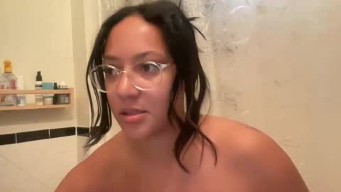 RIRI OR DREAMY online show from 02-24-26, 03:43