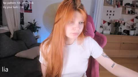 my name is Lia online show from 11-28-25, 10:34