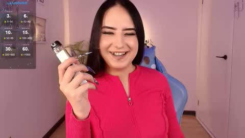 Snapshot of dreamysteps chatting on 11-14-25, 03:05 dreamysteps online show from 11-14-25, 03:05