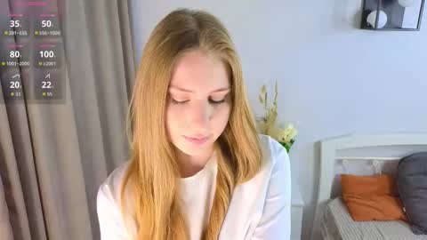 My name is  Luna  online show from 03-04-26, 03:45