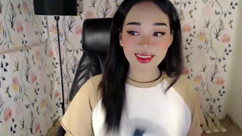 Snapshot of dreyanajones chatting on 09-17-25, 01:46 Dreyana online show from 09-17-25, 01:46