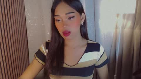 Dreyana online show from 07-27-26, 04:03