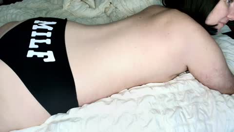 Snapshot of dripbliss chatting on 01-03-25, 10:08 Dripbliss online show from 01-03-25, 10:08