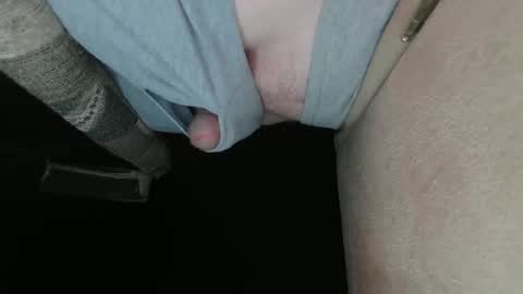 Snapshot of drippyjt chatting on 09-17-25, 03:19 drippyjt online show from 09-17-25, 03:19