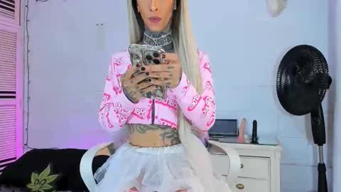 drippyorlove online show from 04-22-26, 07:48