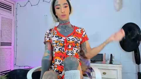 drippyorlove online show from 04-23-26, 01:35