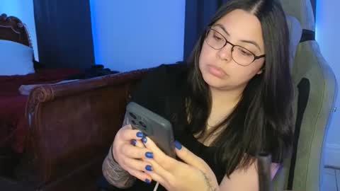 Drizzypeach602 online show from 12-15-25, 03:00