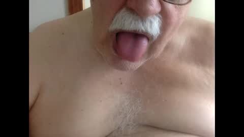 Snapshot of drnick069 chatting on 12-02-25, 03:40 drnick069 online show from 12-02-25, 03:40