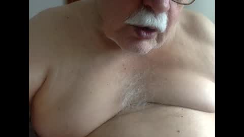 Snapshot of drnick069 chatting on 12-04-25, 02:26 drnick069 online show from 12-04-25, 02:26