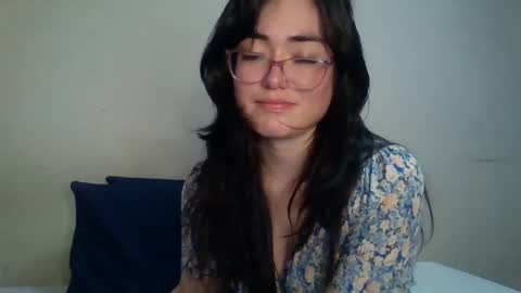 Snapshot of dronae chatting on 10-16-25, 02:34 dronae online show from 10-16-25, 02:34
