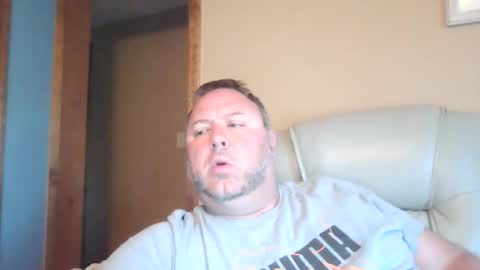 Snapshot of drow0909 chatting on 04-23-26, 11:20 Drow online show from 04-23-26, 11:20