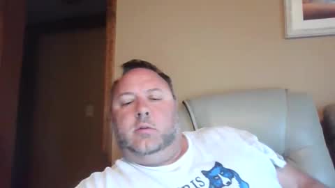 Snapshot of drow0909 chatting on 04-24-26, 11:12 Drow online show from 04-24-26, 11:12