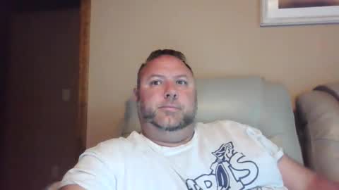 Snapshot of drow0909 chatting on 05-27-26, 11:29 Drow online show from 05-27-26, 11:29