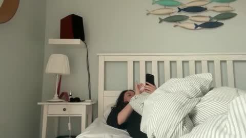 Dr. Resa online show from 04-17-26, 04:59