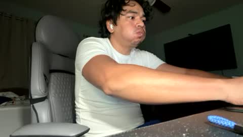Snapshot of druiz19 chatting on 07-20-26, 11:34 druiz19 online show from 07-20-26, 11:34