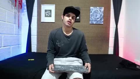 Drum-Core online show from 12-18-25, 04:57
