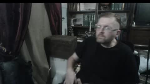Snapshot of drunkeneagle chatting on 04-26-26, 08:12 drunkeneagle online show from 04-26-26, 08:12