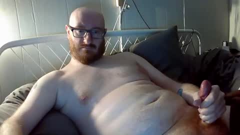 Snapshot of drystan chatting on 12-19-24, 05:18 FoxBoyKit online show from 12-19-24, 05:18