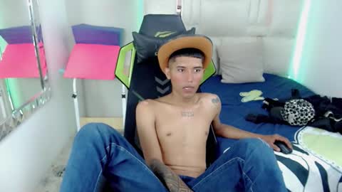 DANIEL online show from 10-26-25, 03:18