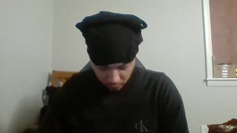 Snapshot of dubz07 chatting on 01-08-25, 12:37 dubz07 online show from 01-08-25, 12:37