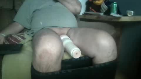 Snapshot of dude7inch chatting on 03-05-25, 10:21 dude7inch online show from 03-05-25, 10:21