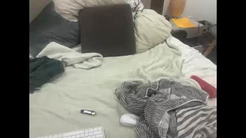 Dude online show from 03-05-26, 11:23