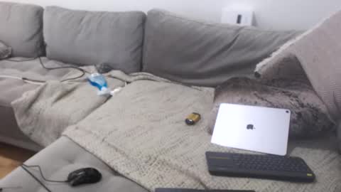 Snapshot of dudecuzbeo chatting on 03-09-25, 06:00 dudecuzbeo online show from 03-09-25, 06:00