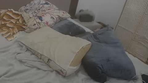 Snapshot of dudecuzbeo chatting on 10-20-25, 06:52 dudecuzbeo online show from 10-20-25, 06:52