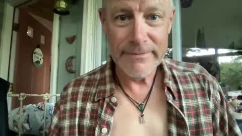 Steve online show from 09-26-25, 10:14