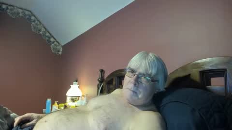 Doug online show from 10-28-25, 02:37