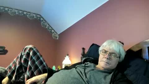 Doug online show from 02-22-26, 04:05